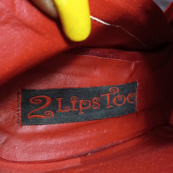 2 Lips Too Booties - Picture 5 of 5